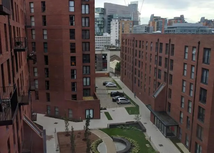 Double Bedroom - Private Bathroom - City Centre