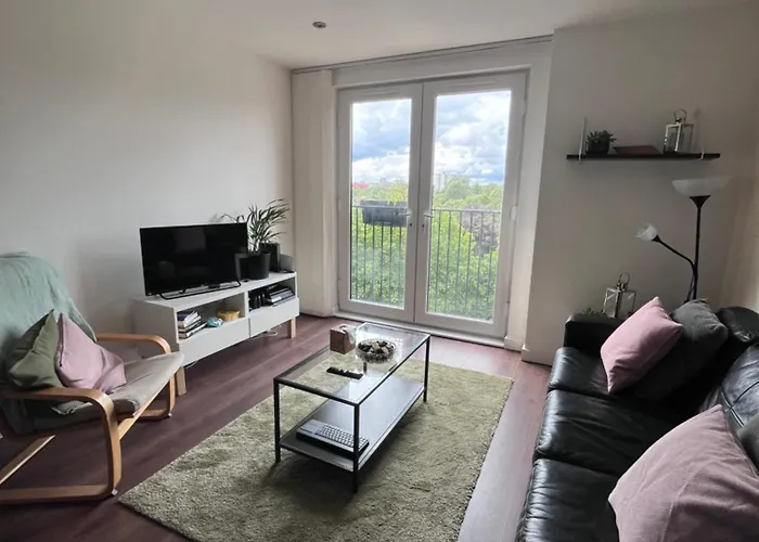 Double Bedroom - Private Bathroom - City Centre